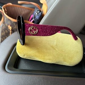 Gucci GG0102s oversized sunnies.
